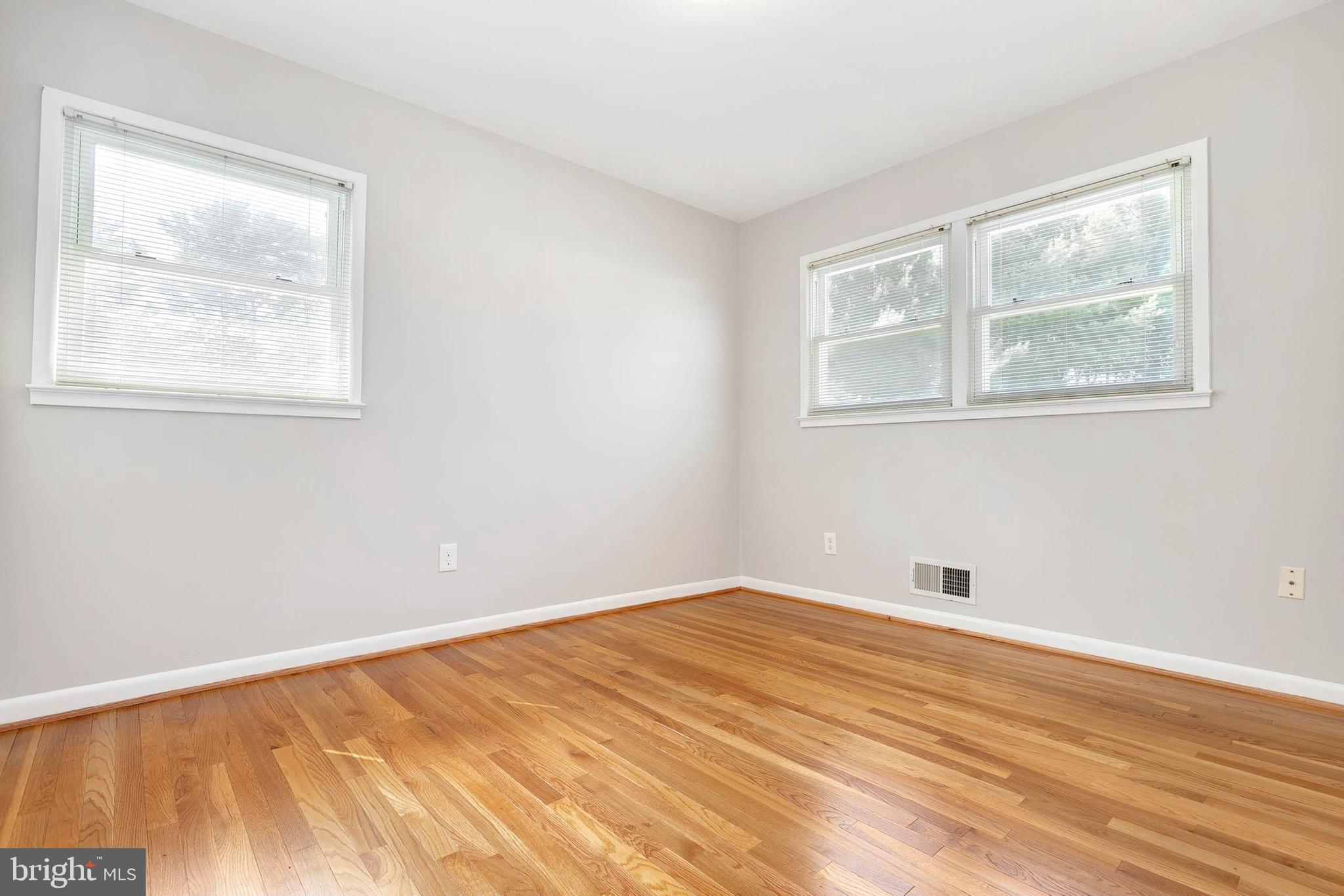 4208 Waller Road Fairfax, VA 22032 - Photo 27 of 33