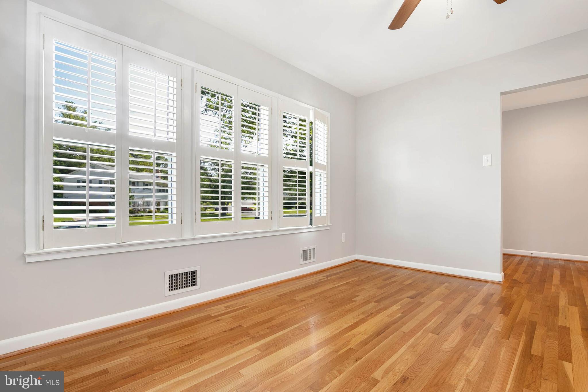 4208 Waller Road Fairfax, VA 22032 - Photo 9 of 33