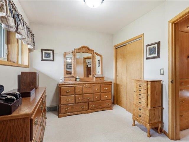 821 South Division Street Colby, WI 54421 - Photo 15 of 37