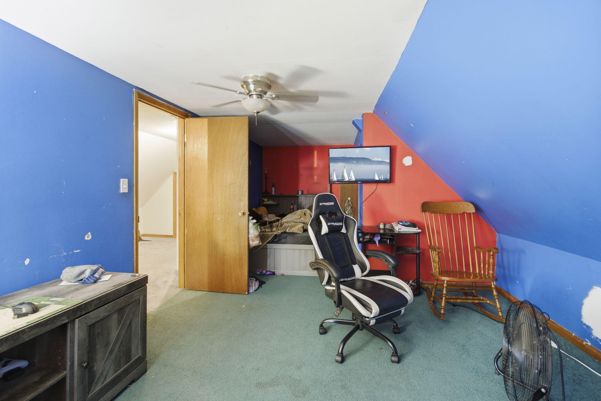 1577 South Union Street Milwaukee, WI 53204 - Photo 4 of 8 17-web-or-mls-_DSC8632