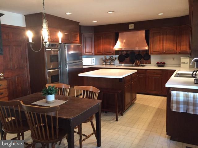 42 Green Lane Malvern, PA 19355 - Photo 6 of 38