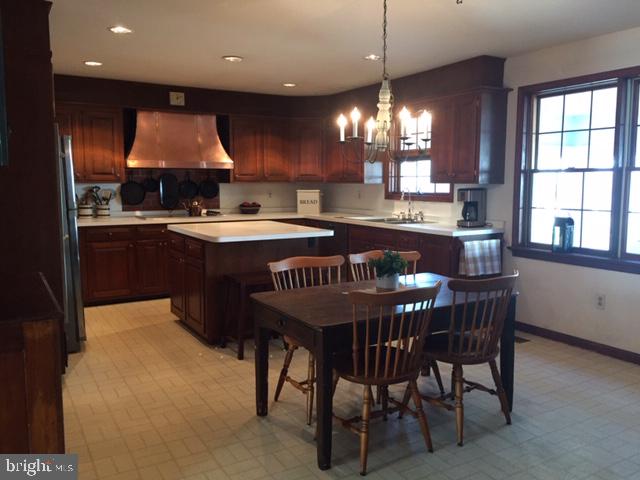 42 Green Lane Malvern, PA 19355 - Photo 7 of 38
