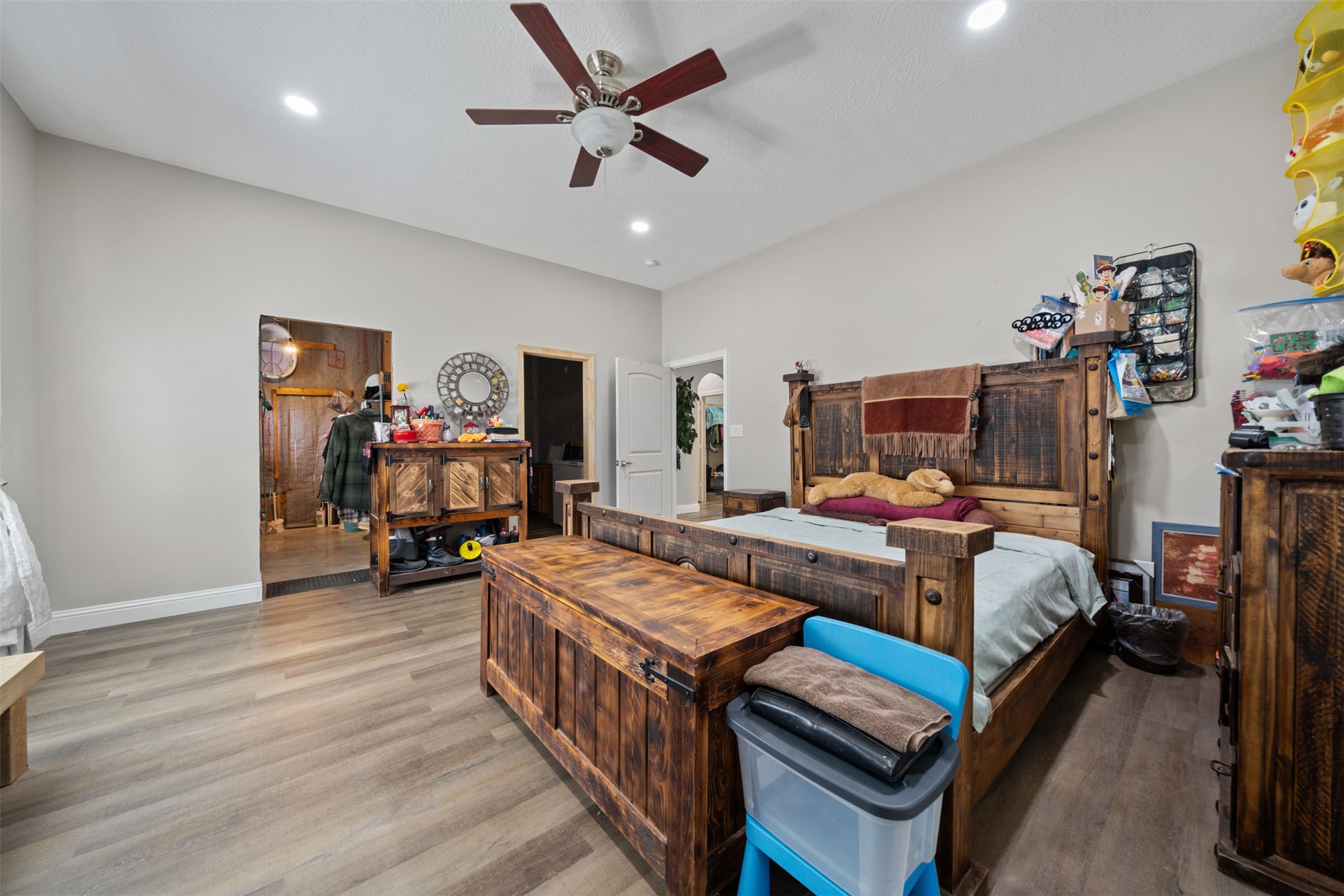 384 County Road 352 Cleveland, TX 77327 - Photo 15 of 47