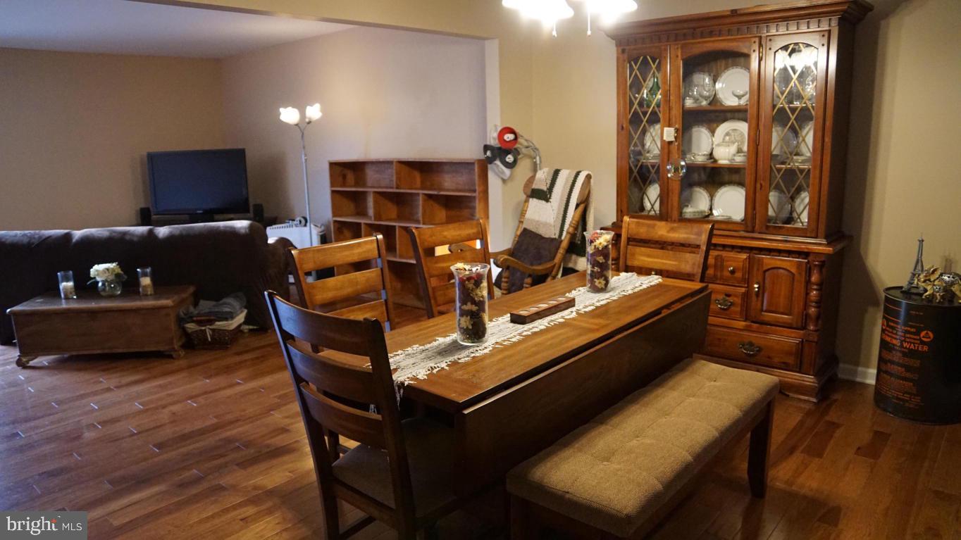 293 White Chapel Road Lancaster, PA 17603 - Photo 5 of 23 Gallery Image 5