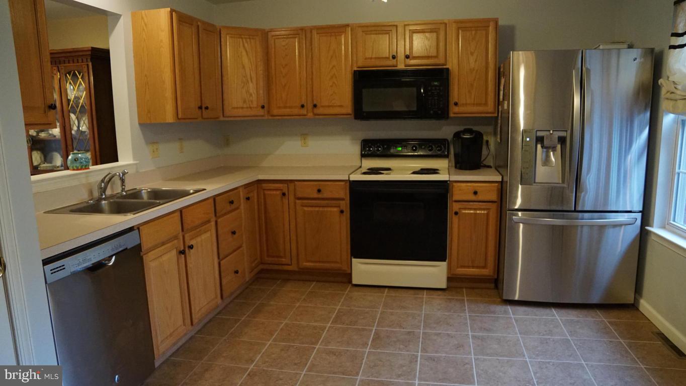293 White Chapel Road Lancaster, PA 17603 - Photo 10 of 23 Gallery Image 10
