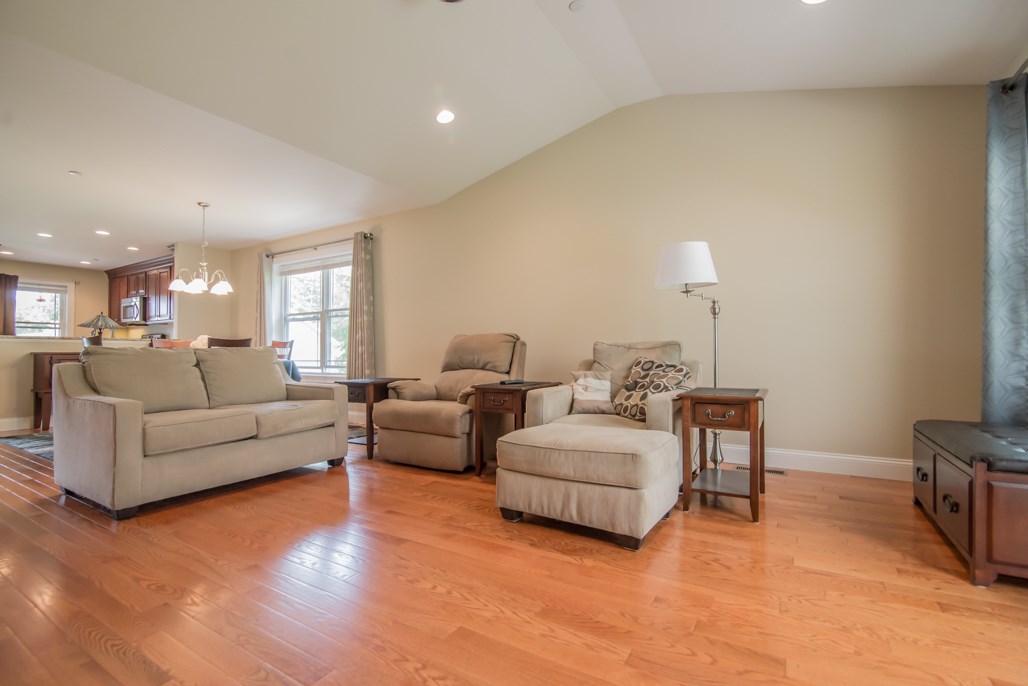 1 Whispering Oaks Road Pelham, NH 03076 - Photo 11 of 29 Gallery Image 11