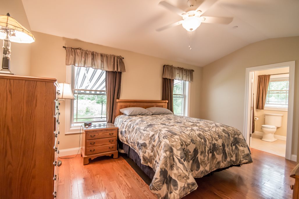 1 Whispering Oaks Road Pelham, NH 03076 - Photo 17 of 29 Gallery Image 17