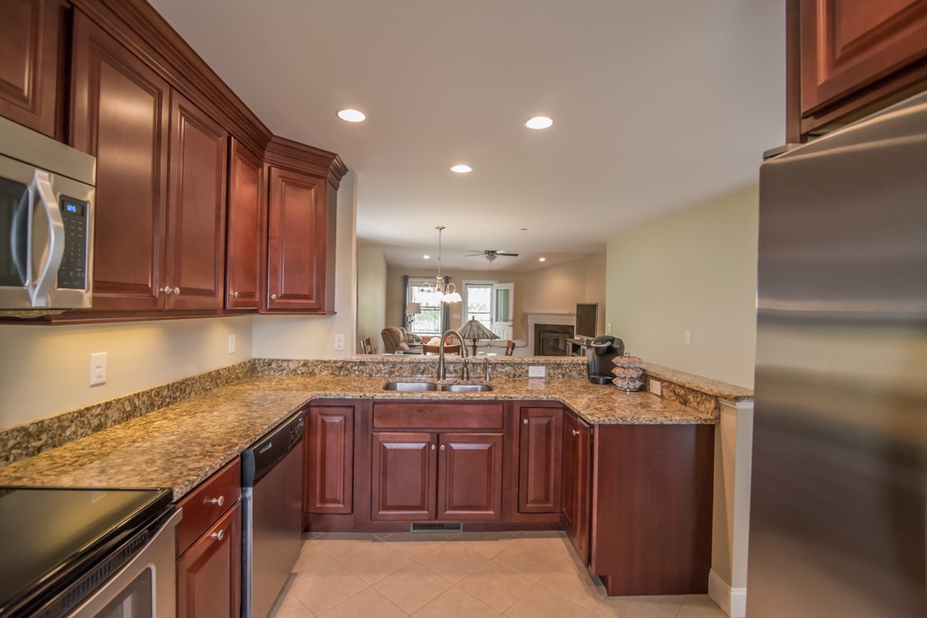 1 Whispering Oaks Road Pelham, NH 03076 - Photo 5 of 29 Gallery Image 5