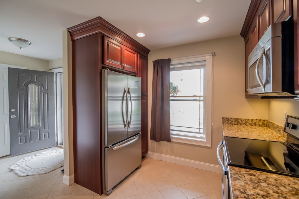 1 Whispering Oaks Road Pelham, NH 03076 - Photo 7 of 29 Gallery Image 7