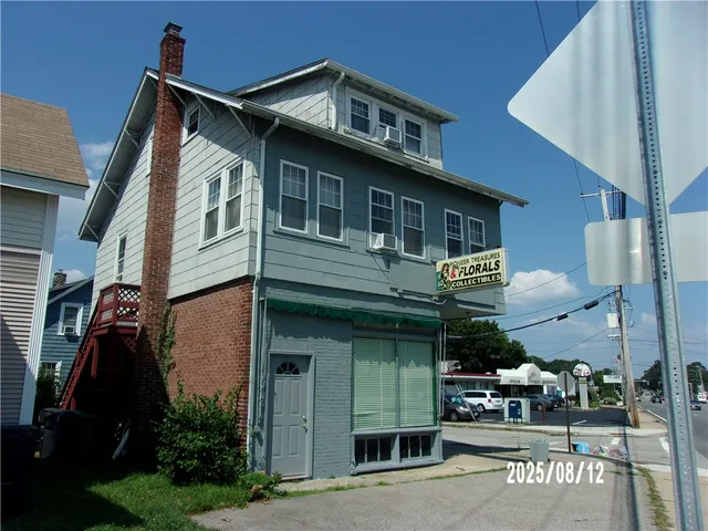 $399,000 | 1153 Post Road, Warwick, RI 02888