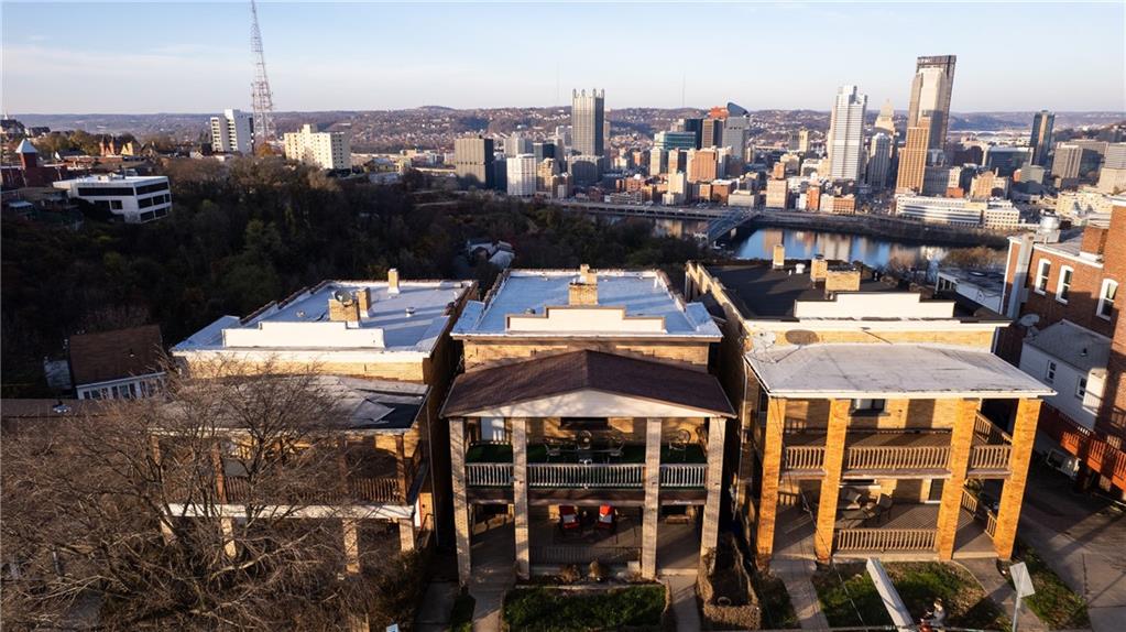 17 Bailey Avenue Pittsburgh, PA 15211 - Photo 2 of 22 a picture of a city view