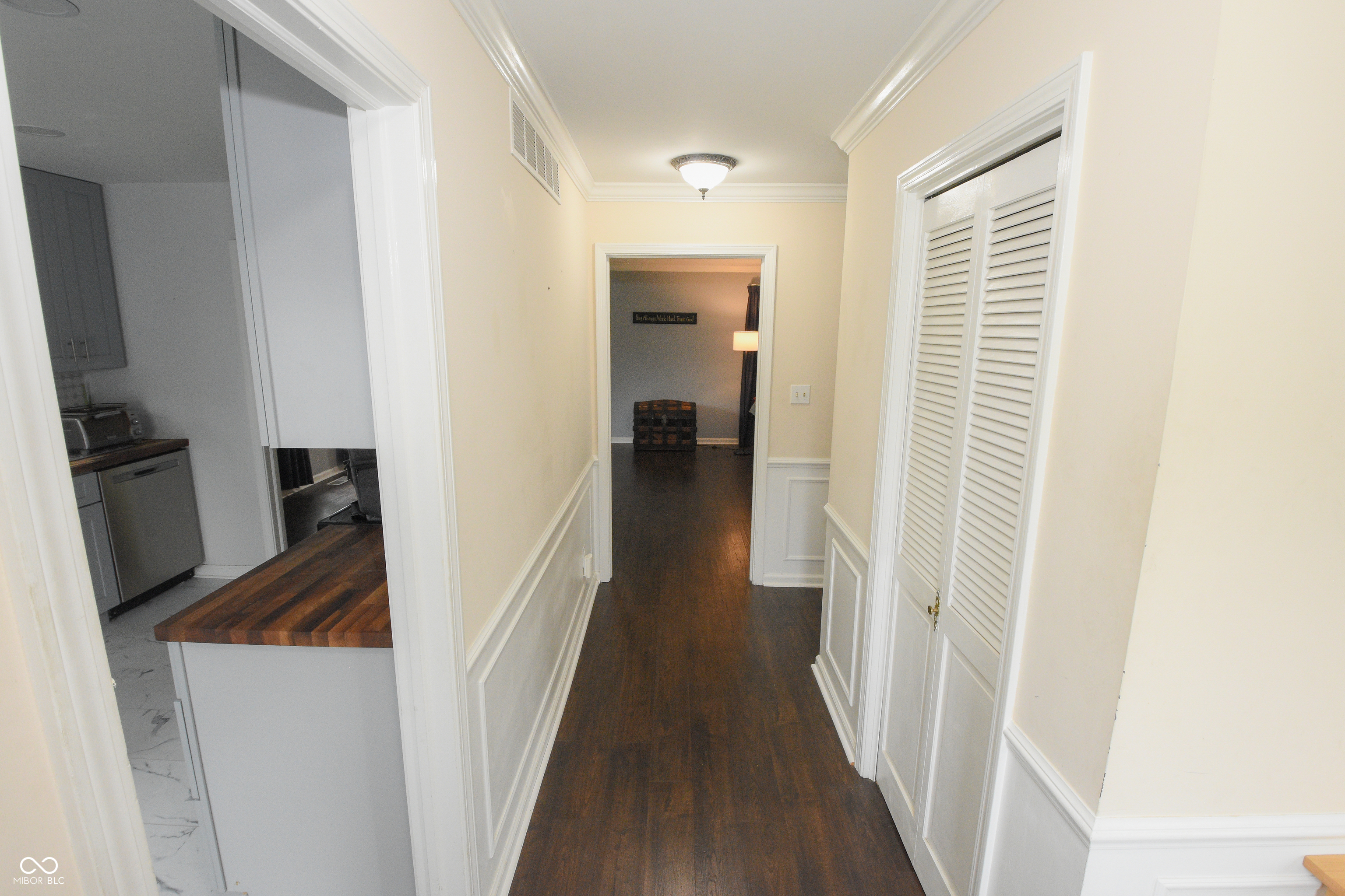 5533 Roxbury Terrace Indianapolis, IN 46226 - Photo 45 of 65