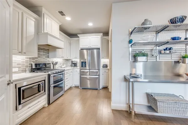 $460,000 | 1023 Birds Fort Trail, Arlington, TX 76005