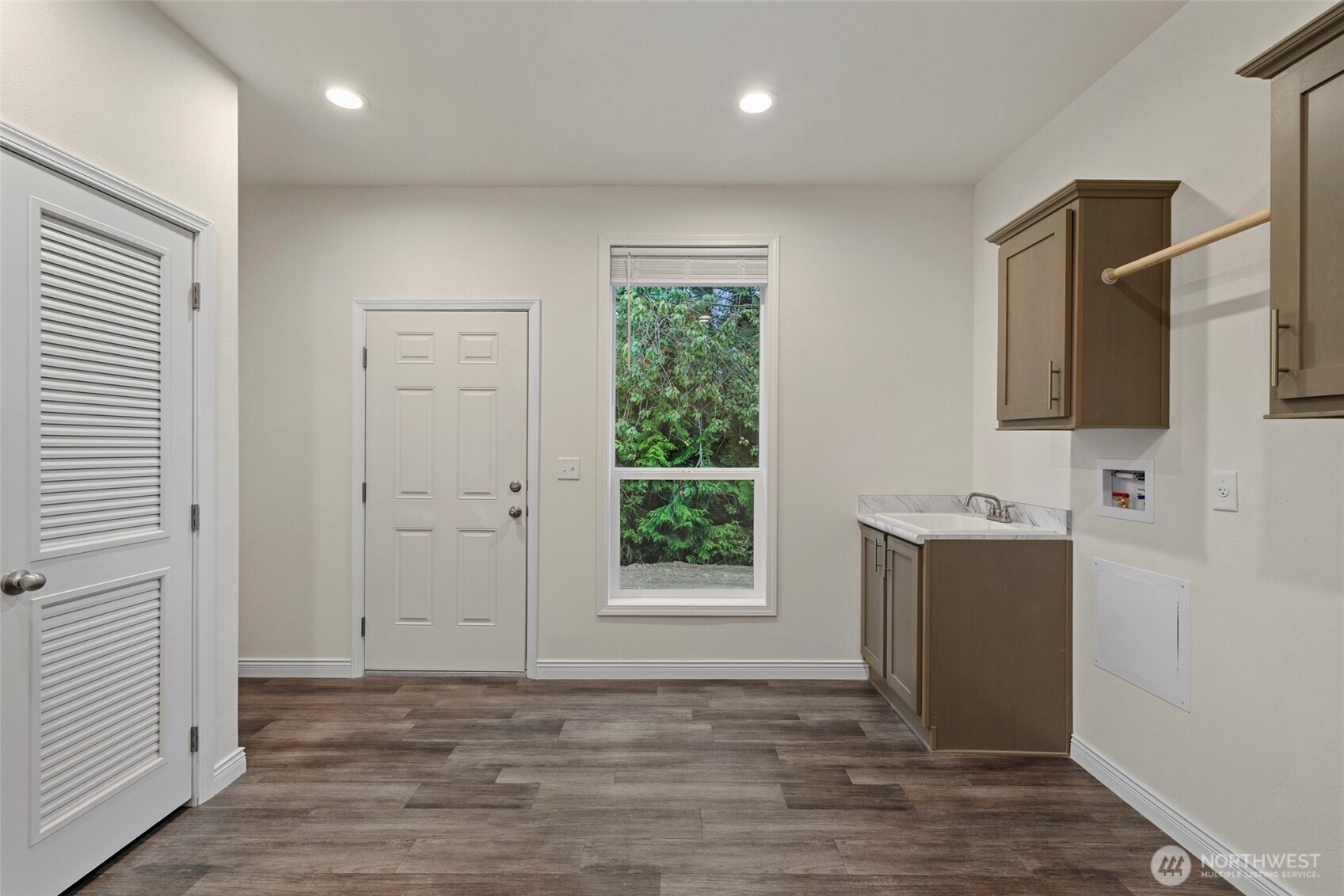 38143 State Rte 20 Oak Harbor, WA 98277 - Photo 23 of 34 Gallery Image 23