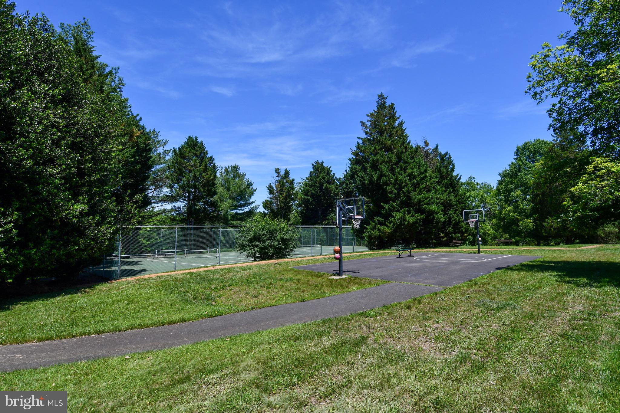 11061 Tottenham Lane Reston, VA 20194 - Photo 85 of 89