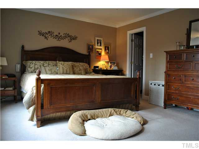 5913 North Hawthorne Way Raleigh, NC 27613 - Photo 12 of 25 Photo 12