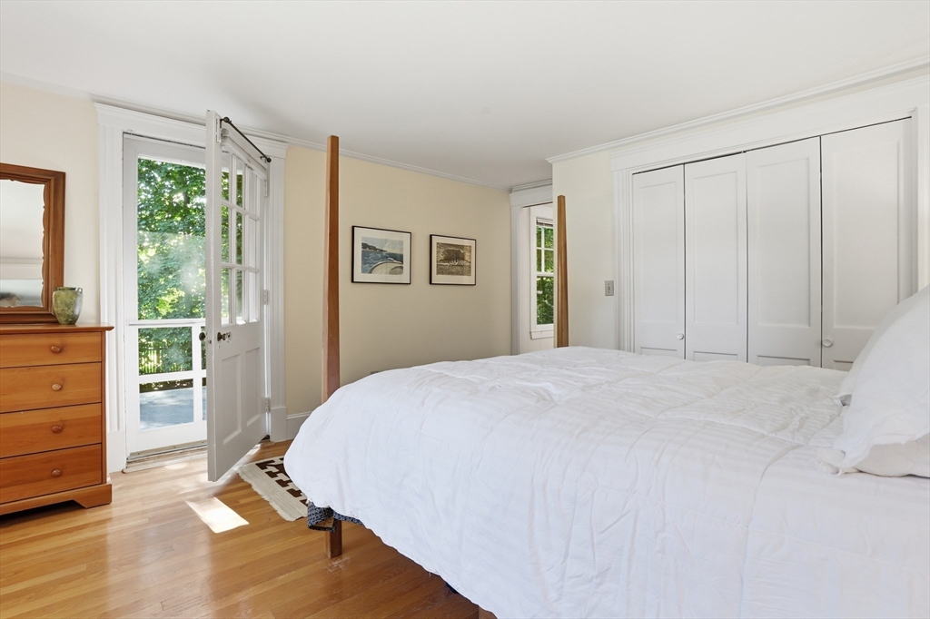 42 Crescent Road Concord, MA 01742 - Photo 22 of 40