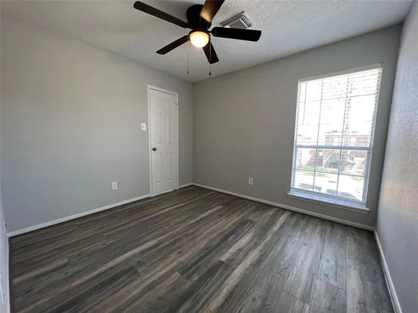 $2,200 | 16430 Elmwood Point Lane, Sugar Land, TX 77498