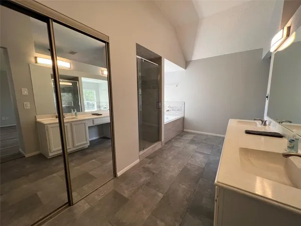 $2,200 | 16430 Elmwood Point Lane, Sugar Land, TX 77498