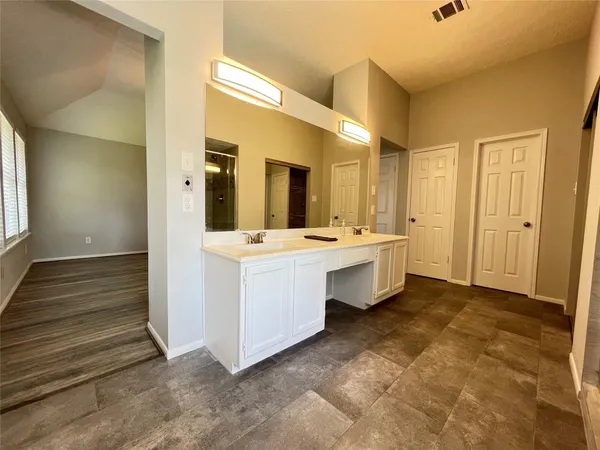 $2,200 | 16430 Elmwood Point Lane, Sugar Land, TX 77498