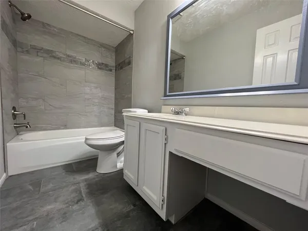 $2,200 | 16430 Elmwood Point Lane, Sugar Land, TX 77498