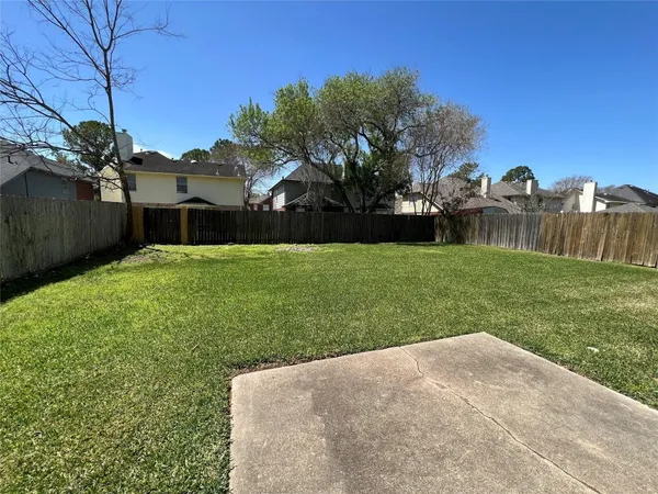 $2,200 | 16430 Elmwood Point Lane, Sugar Land, TX 77498