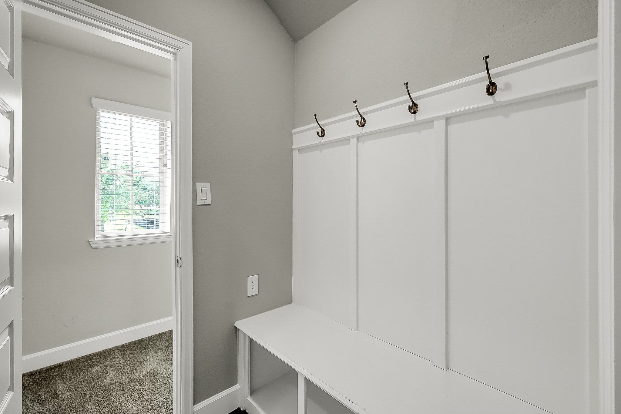 328 Rise Lane Montgomery, TX 77316 - Photo 41 of 49 a view of room with hallway and closet