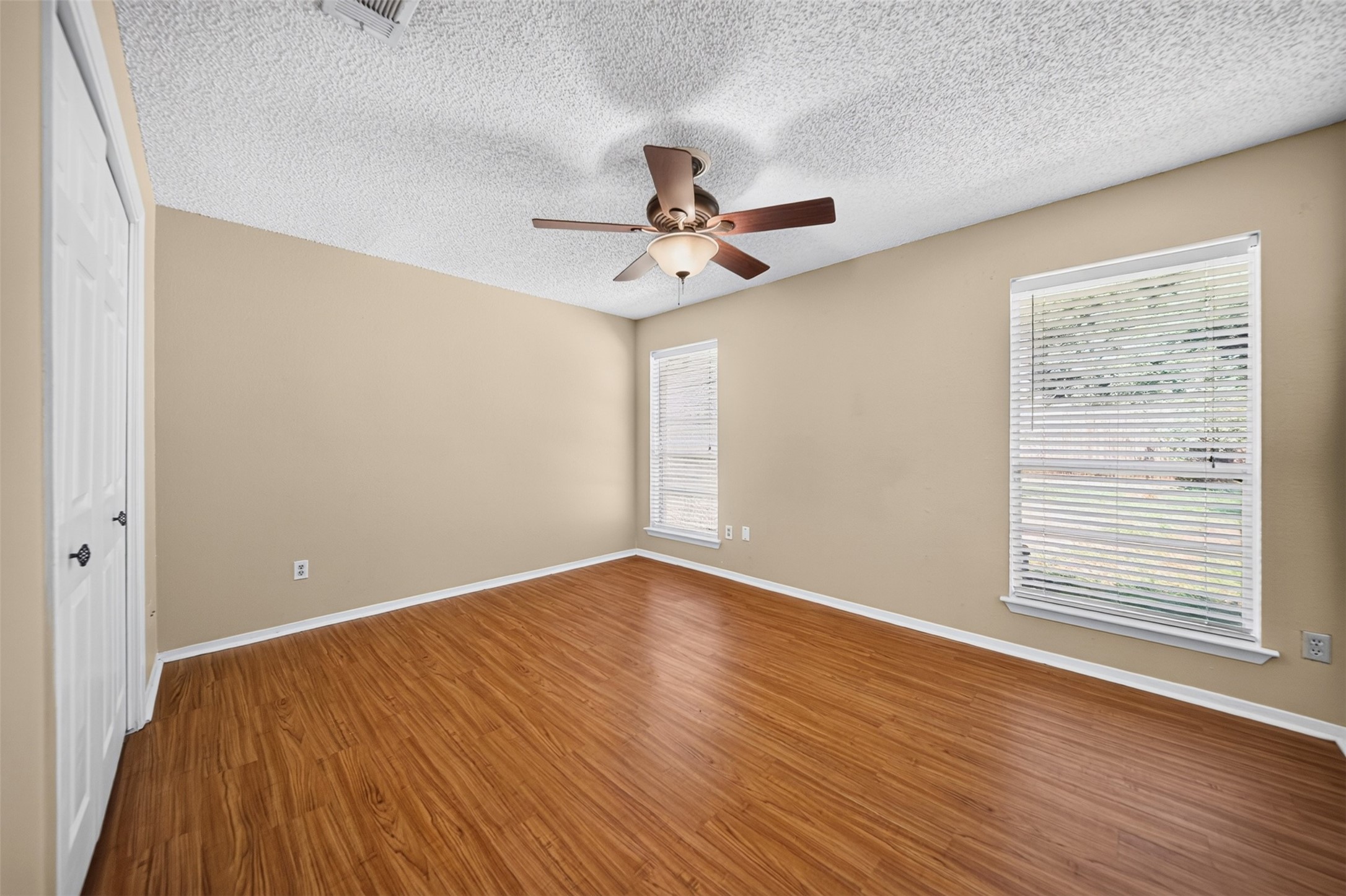 9634 Magnolia Ridge Drive Houston, TX 77070 - Photo 20 of 26 Gallery Image 20