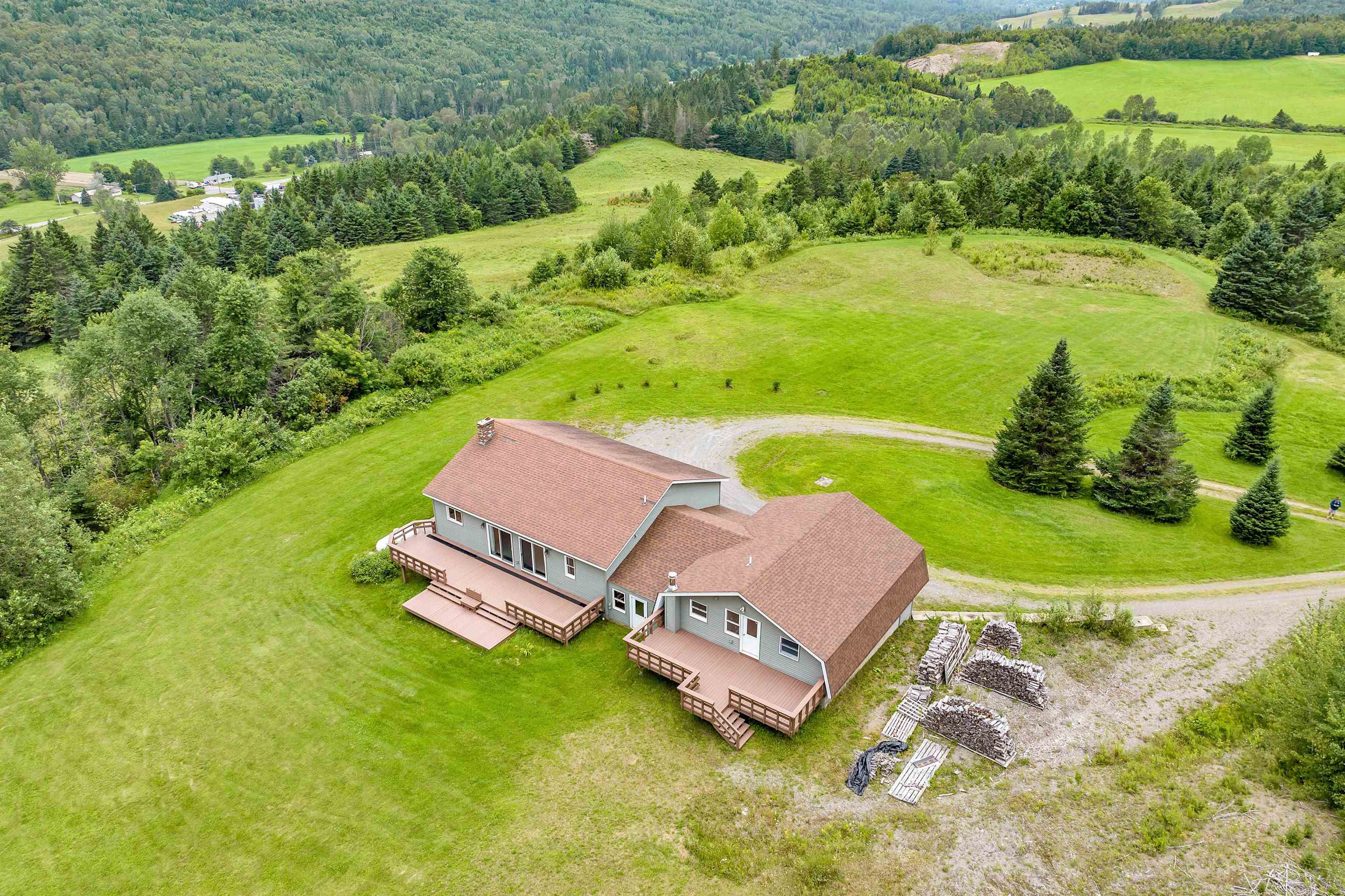33 Hicks Hill Road Colebrook, NH 03576 - Photo 3 of 39