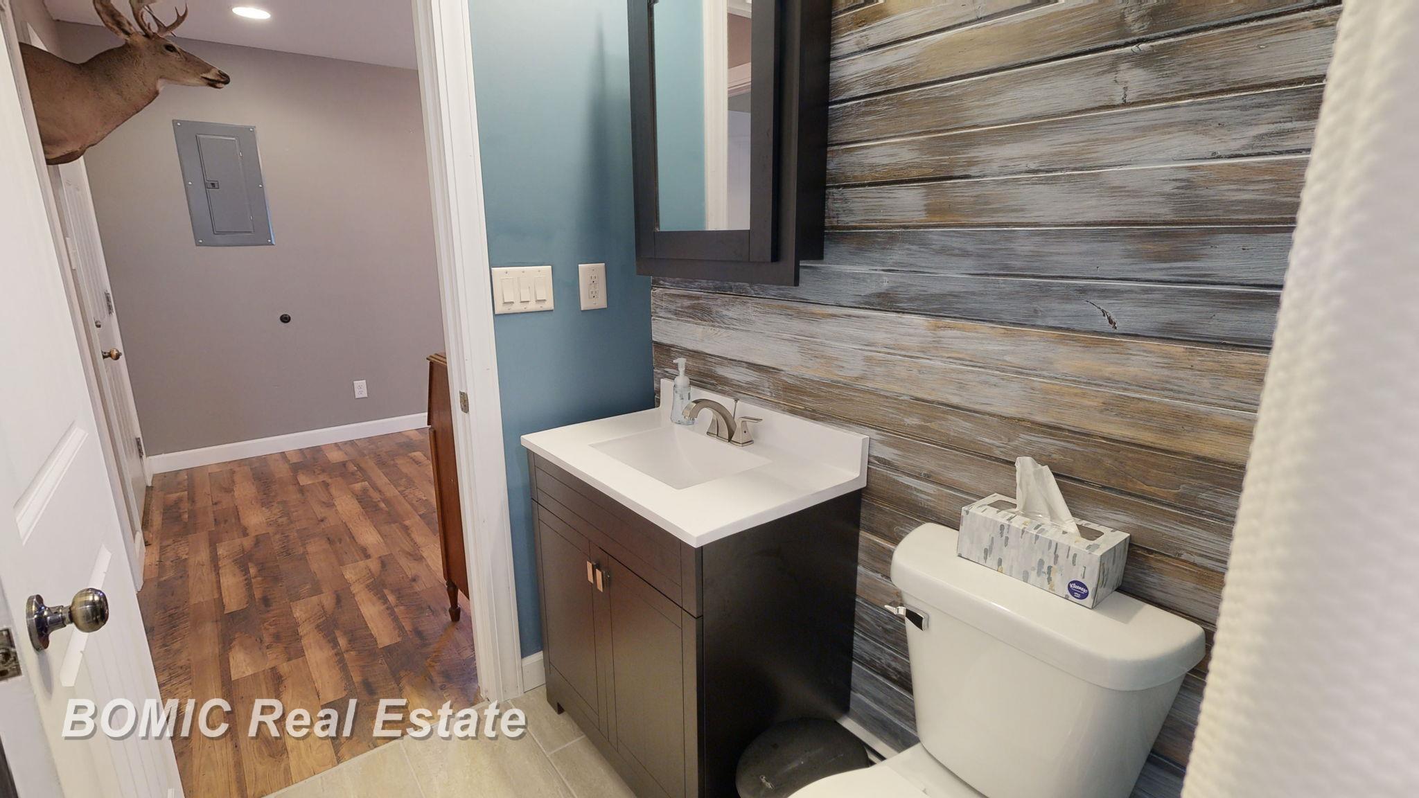 3745 North 11 Mile Road Pinconning, MI 48650 - Photo 10 of 29