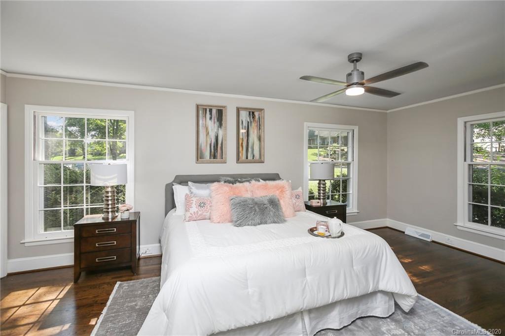 3242 Mountainbrook Road Charlotte, NC 28210 - Photo 14 of 32 Gallery Image 14