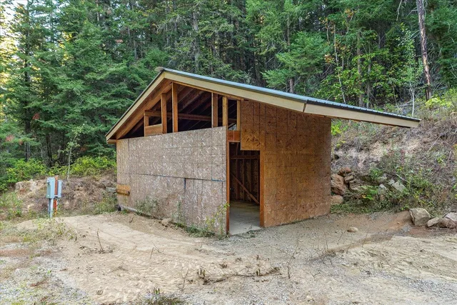 $129,000 | 80 Virginia Lane, Newport, WA 99156