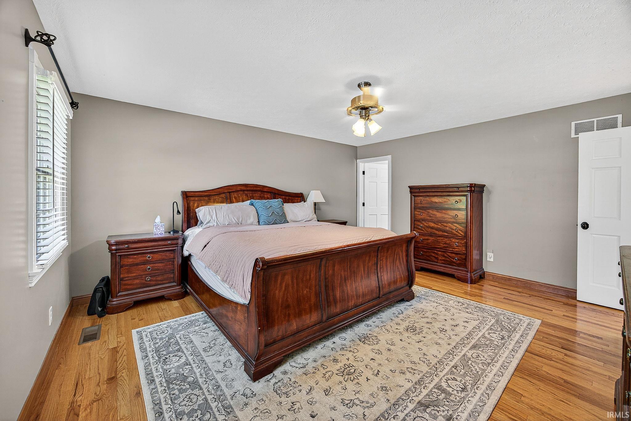 14576 Old Farm Road Granger, IN 46530 - Photo 17 of 33 Gallery Image 17