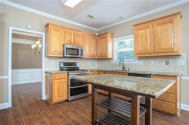 $3,000 | 1098 Fountain Lakes Court, Lawrenceville, GA 30043