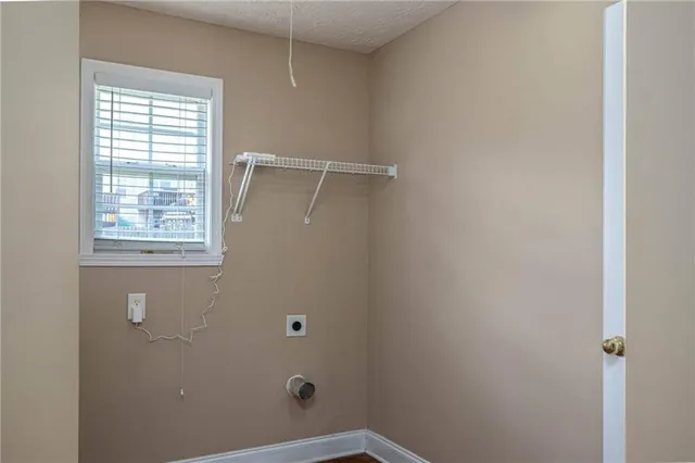 $3,000 | 1098 Fountain Lakes Court, Lawrenceville, GA 30043