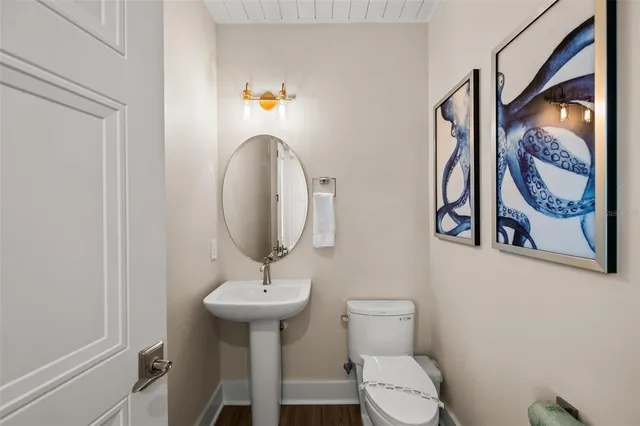 a picture of a wall with a window