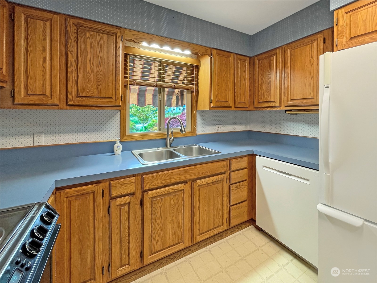 238 Carnine Road Silverlake, WA 98645 - Photo 7 of 39 Gallery Image 7