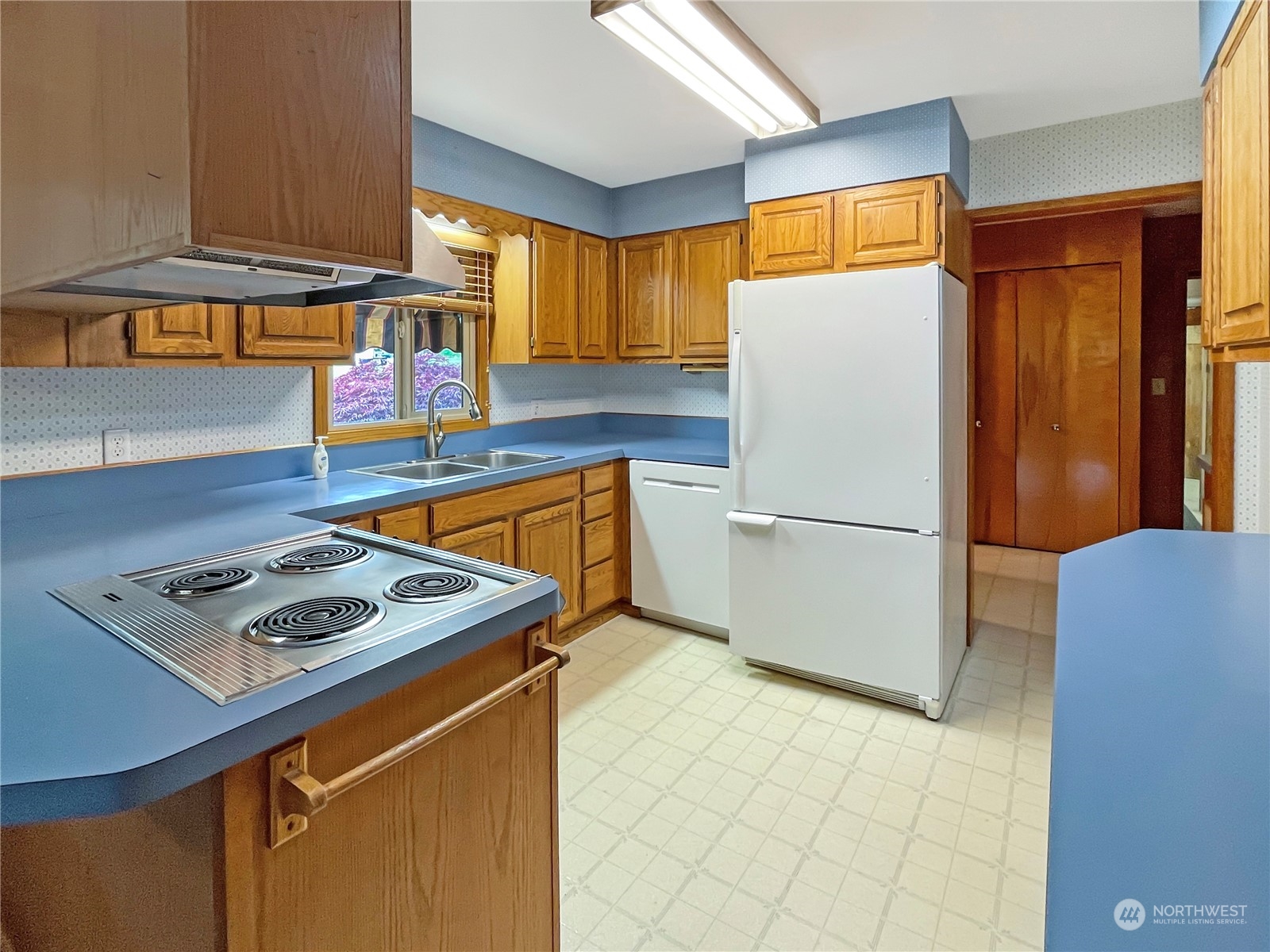 238 Carnine Road Silverlake, WA 98645 - Photo 9 of 39 Gallery Image 9