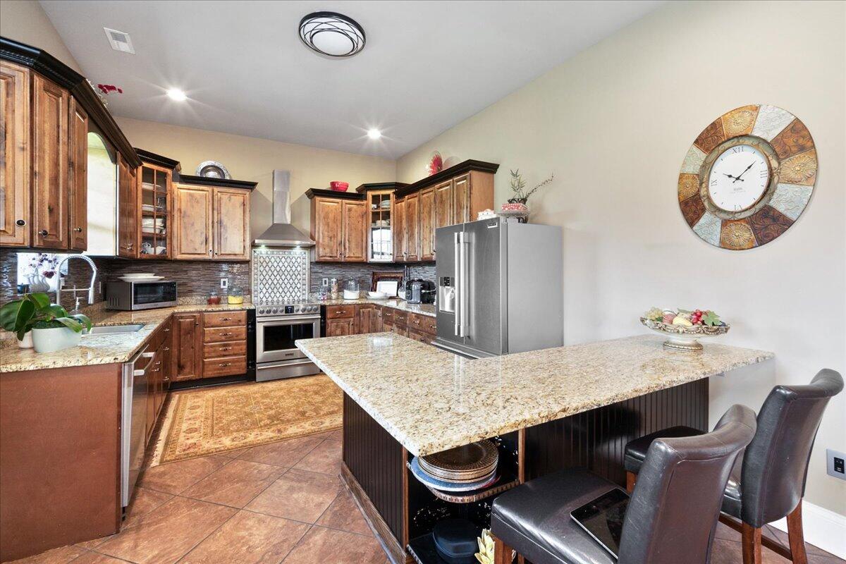 230 Bridgeport-Benson Road Frankfort, KY 40601 - Photo 12 of 71 12-2-10