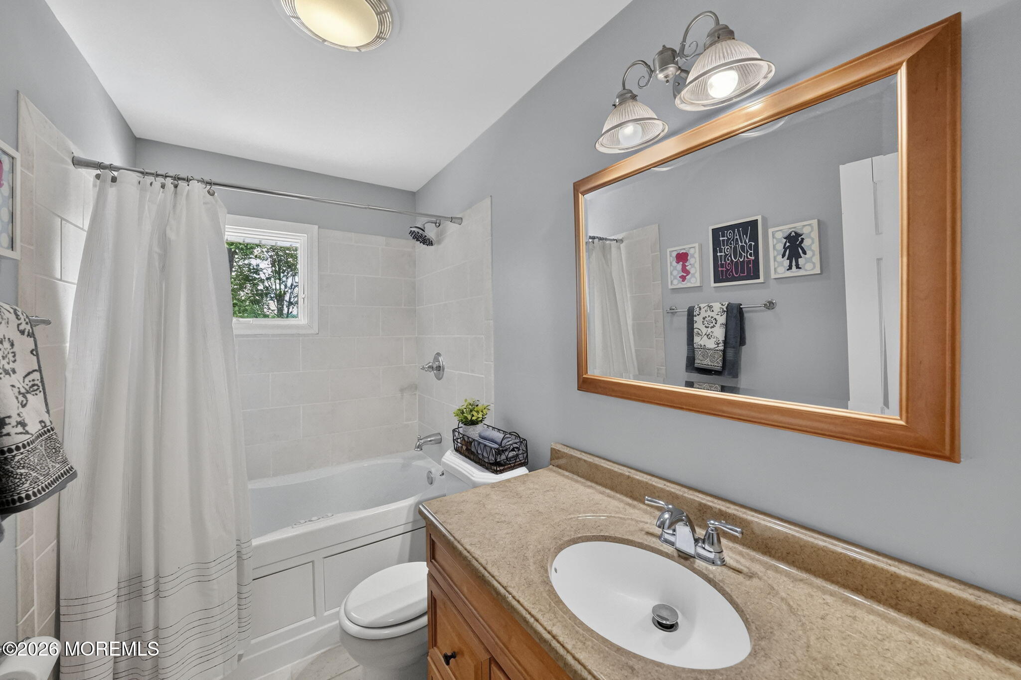 290 Riveredge Road Tinton Falls, NJ 07724 - Photo 23 of 31 Main Hall Bath