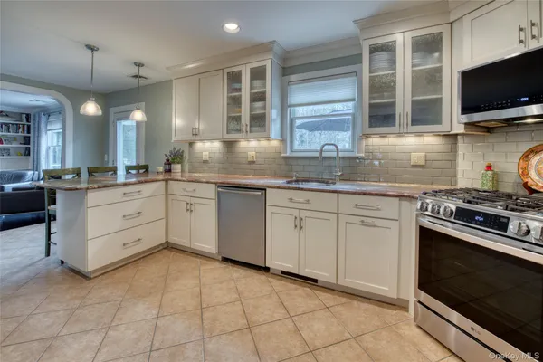 $24,500 | 9 Deborah Drive, Westhampton Beach, NY 11978