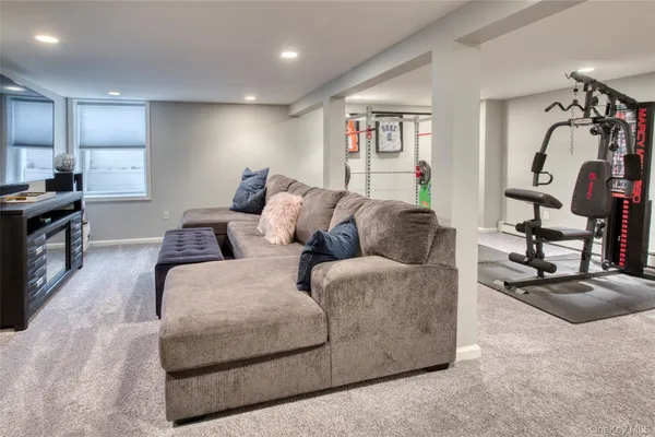 $24,500 | 9 Deborah Drive, Westhampton Beach, NY 11978