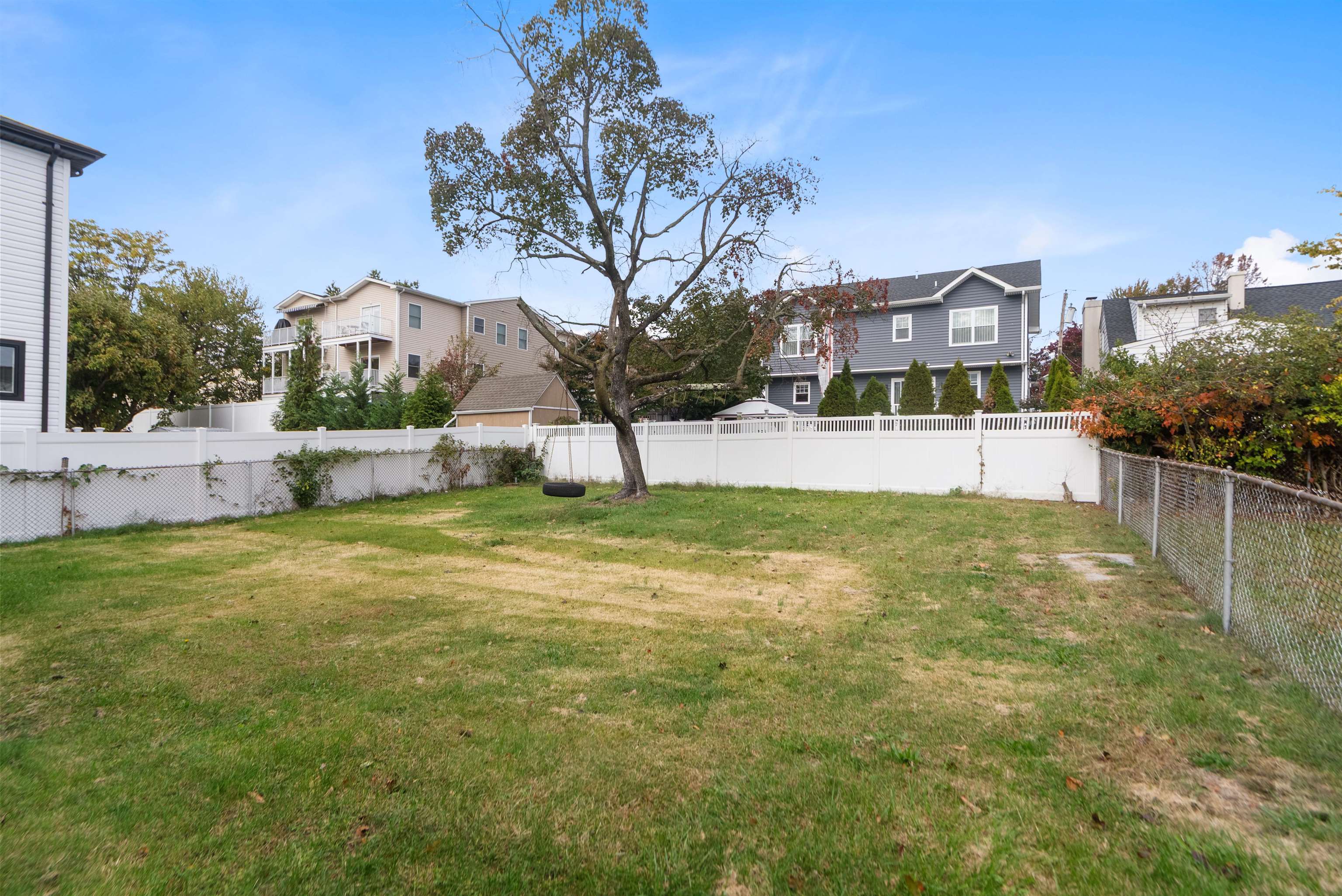 689 2nd Street, Unit 2 Secaucus, NJ 07094 - Photo 19 of 22