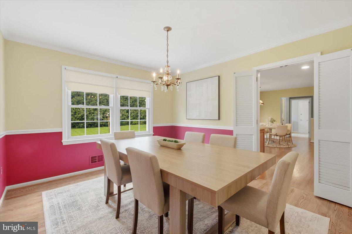 7824 Water Valley Court Springfield, VA 22153 - Photo 11 of 34
