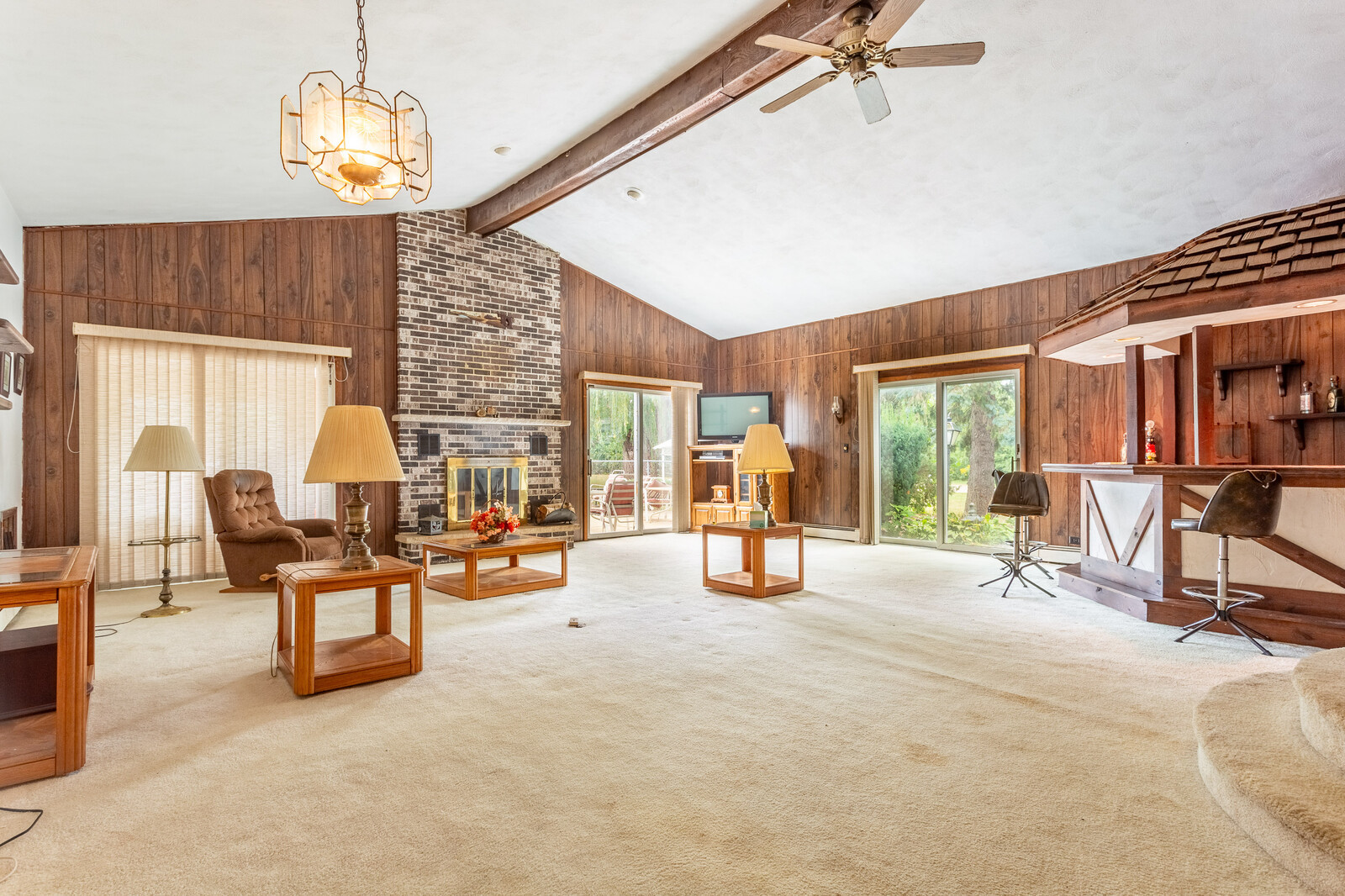 9110 Miller Road Lake In The Hills, IL 60156 - Photo 19 of 30 Gallery Image 19