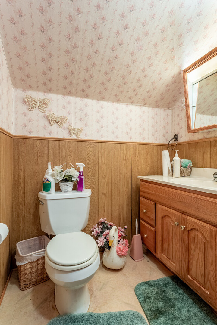 9110 Miller Road Lake In The Hills, IL 60156 - Photo 30 of 30 Gallery Image 30