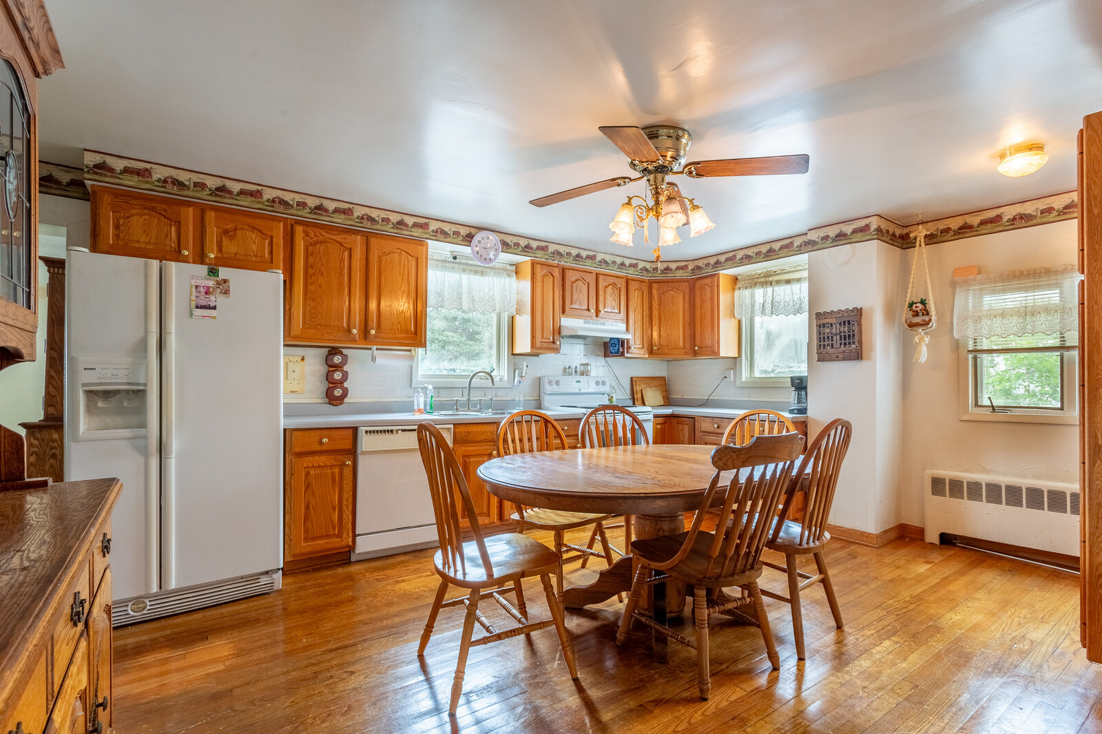 9110 Miller Road Lake In The Hills, IL 60156 - Photo 8 of 30 Gallery Image 8