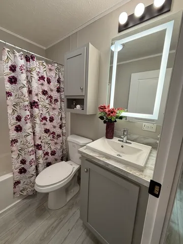 $99,500 | 51 Brushwood Drive, Matteson, IL 60443