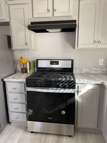 $99,500 | 51 Brushwood Drive, Matteson, IL 60443