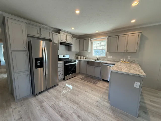 $99,500 | 51 Brushwood Drive, Matteson, IL 60443